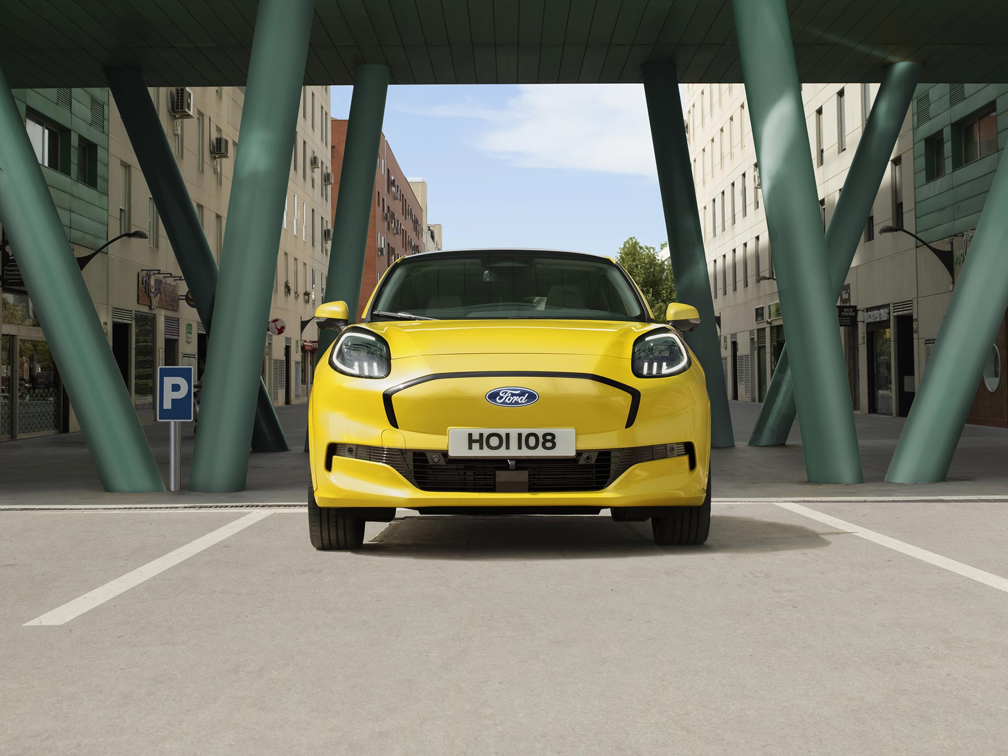 gul ford puma gen-e på vej